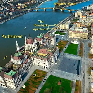 Riverbank At Parliament Apartamento